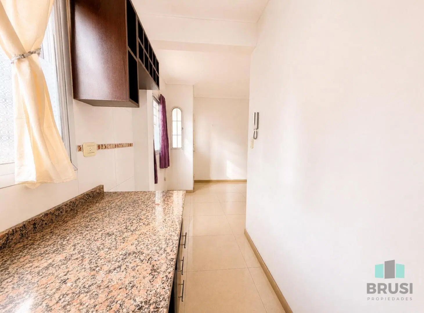 DEPARTAMENTO EN VENTA EN BANFIELD - 2 AMBIENTES - PLANTA BAJA 2