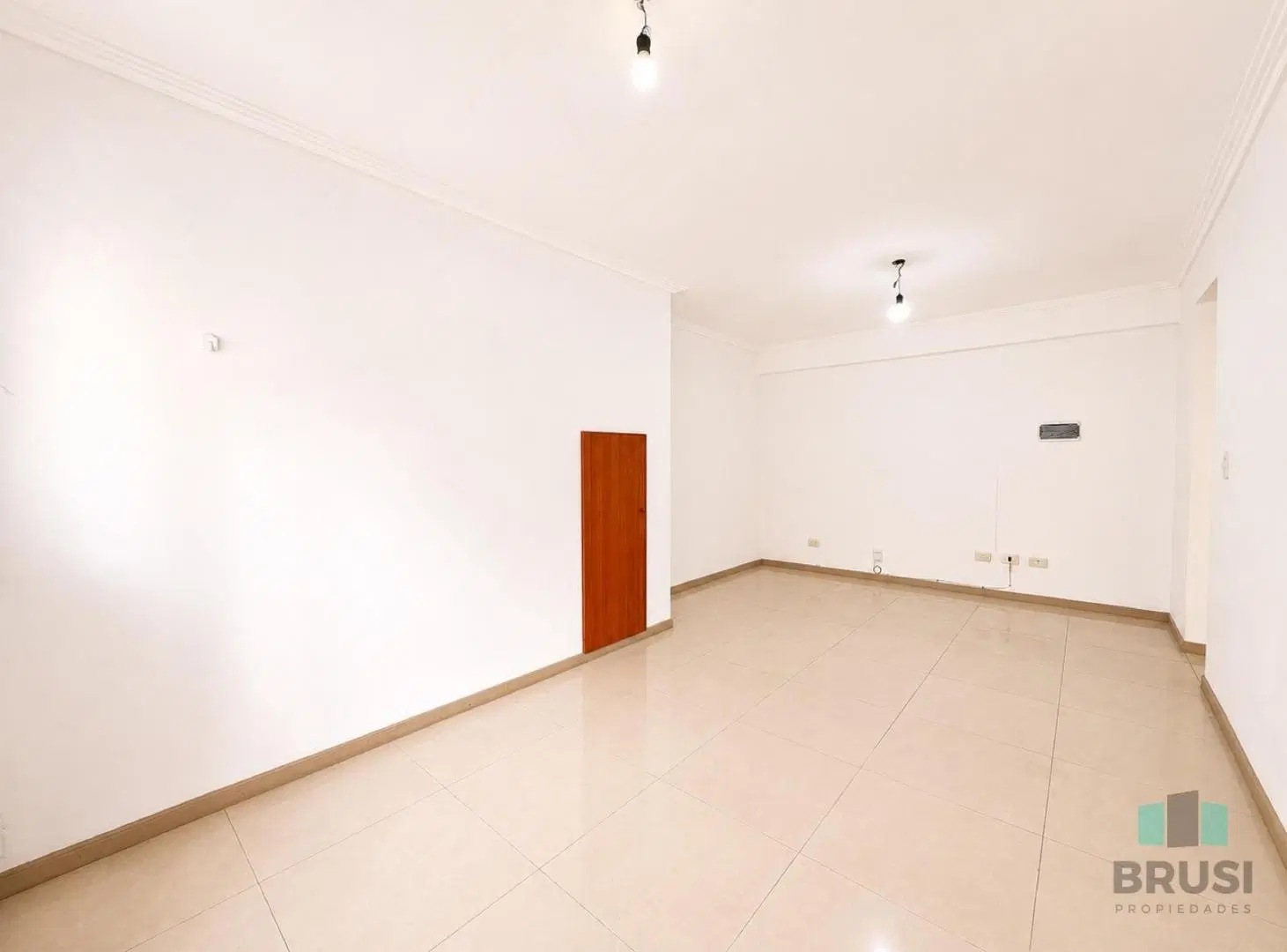 DEPARTAMENTO EN VENTA EN BANFIELD - 2 AMBIENTES - PLANTA BAJA 3