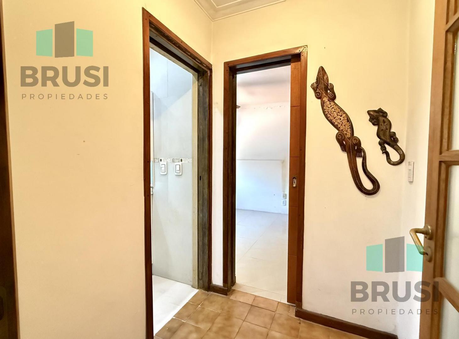 Foto de VENTA CASA 4 AMBIENTES - JOSE MARMOL, imagen 4