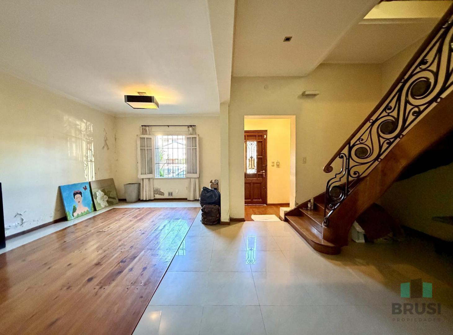 Foto de CASA EN VENTA EN LOMAS DE ZAMORA - 5 AMBIENTES CON PLAYRROM, imagen 4