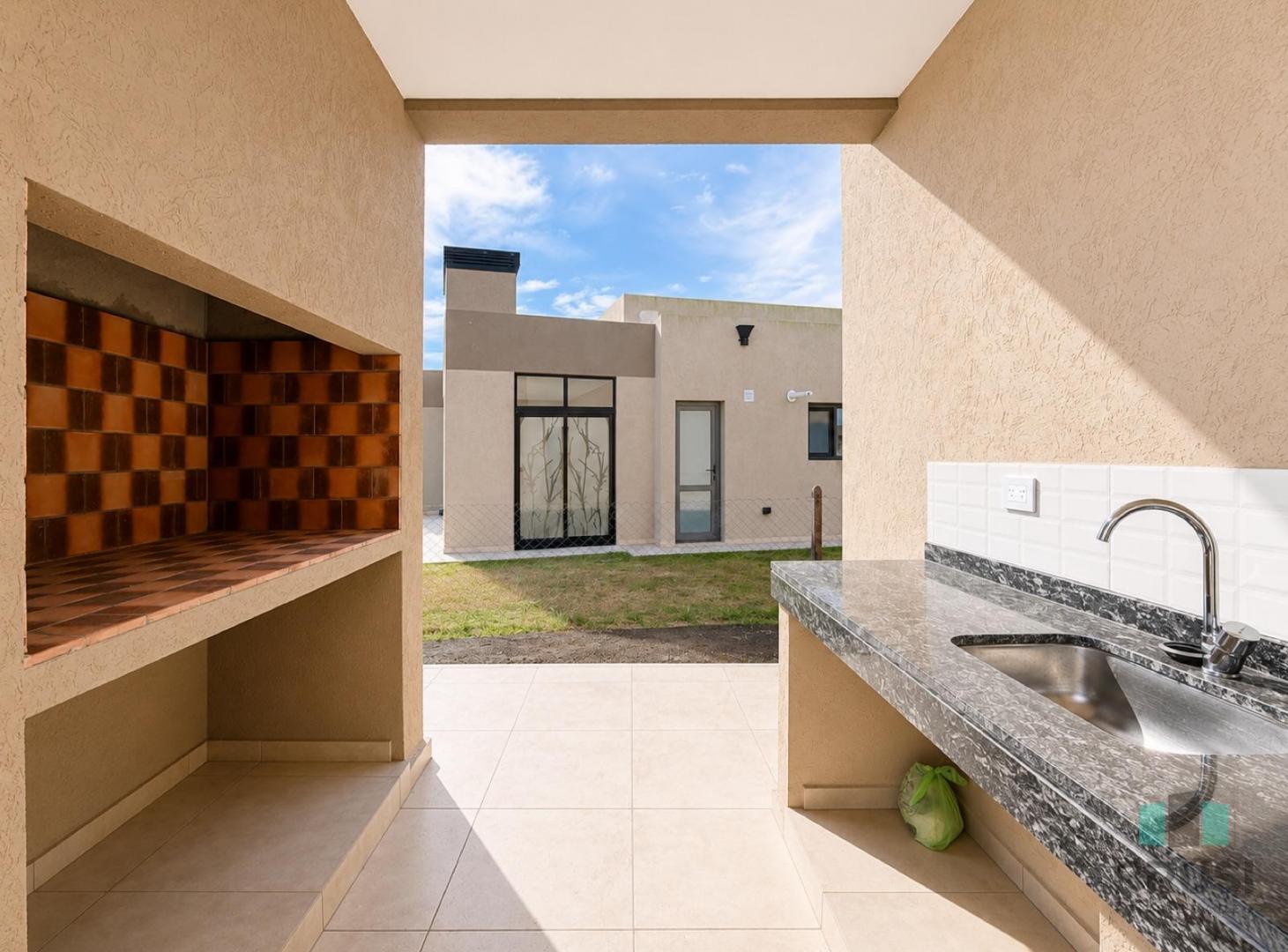 Foto de CASA EN VENTA EN UNA PLANTA A PULMON VERDE SAN FELIPE, CANNING, imagen 4