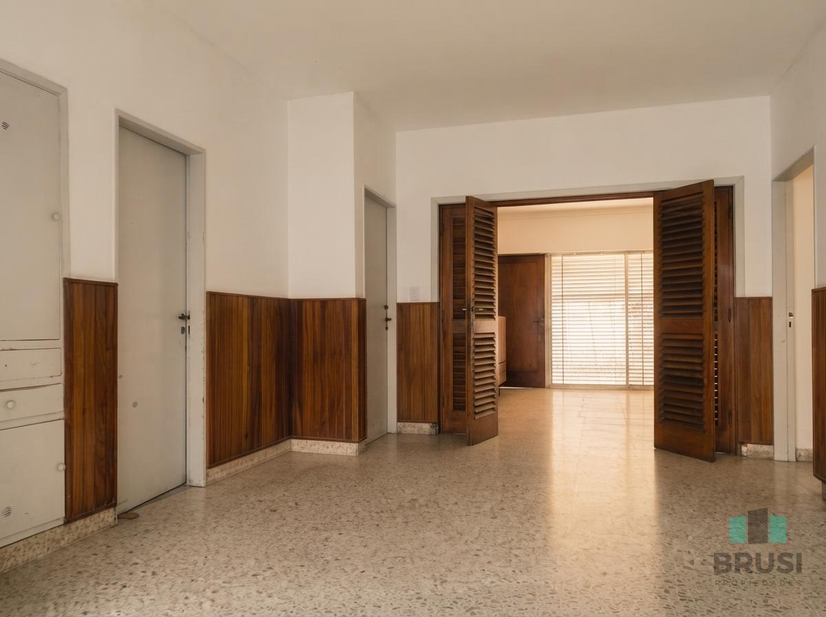 Foto de Venta casa Adrogué excelente ubicación, imagen 4