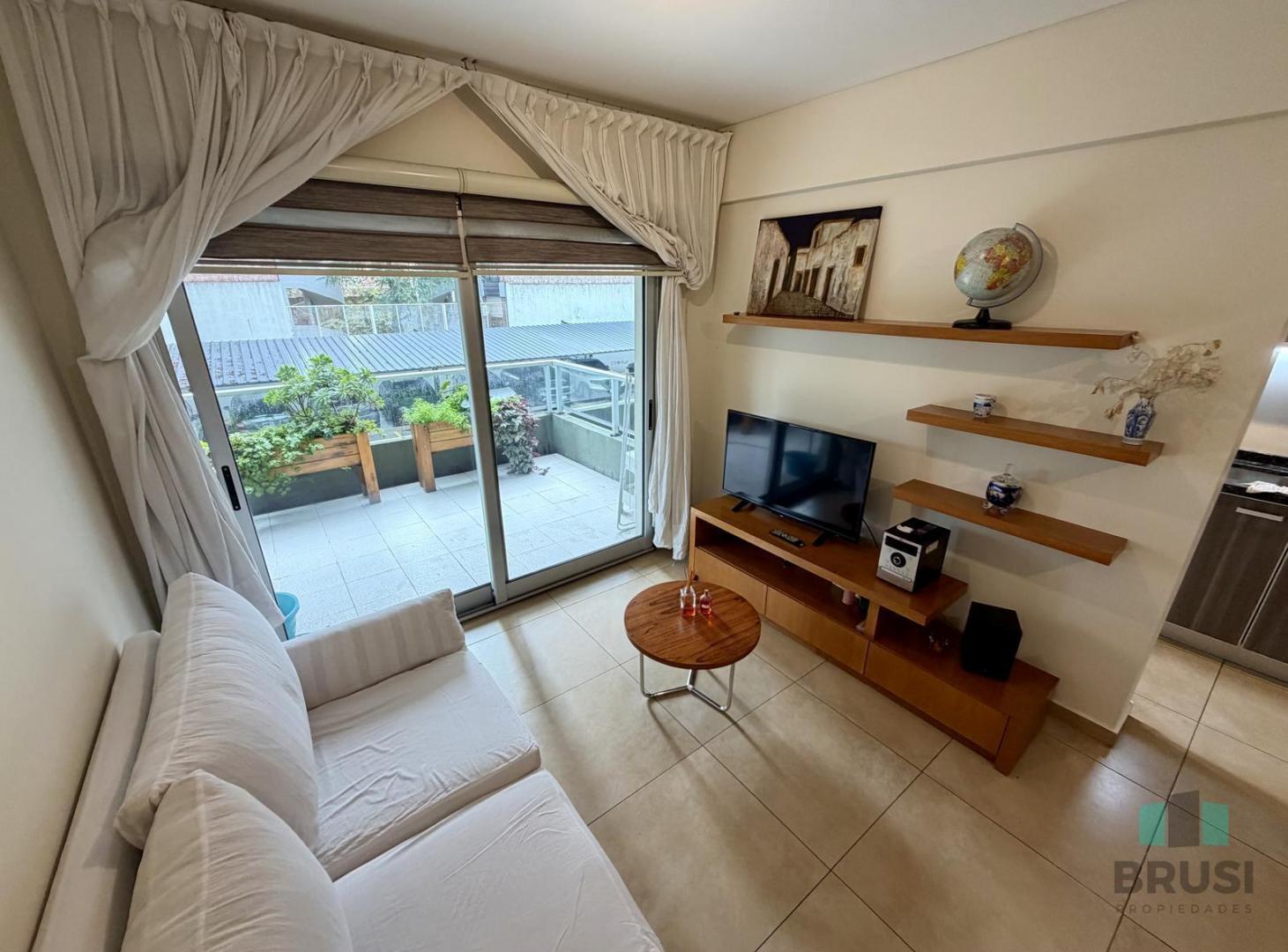 Foto de ALQUILER DEPARTAMENTO AMUEBLADO 2 AMBIENTES CON COCHERA, imagen 5