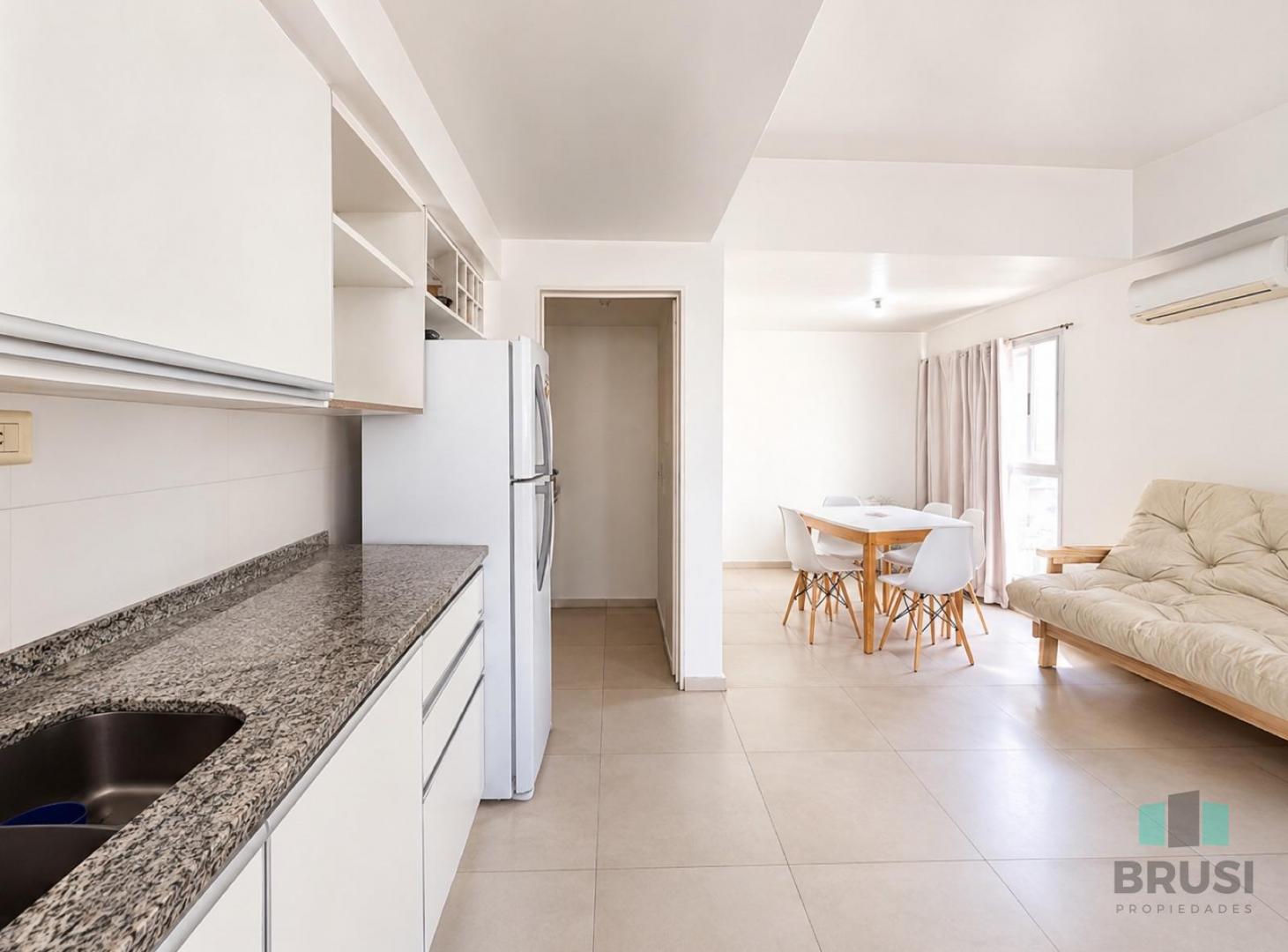 Foto de DEPARTAMENTO EN ALQUILER - 3 AMBIENTES EN LOMAS DE ZAMORA CON COCHERA, imagen 3