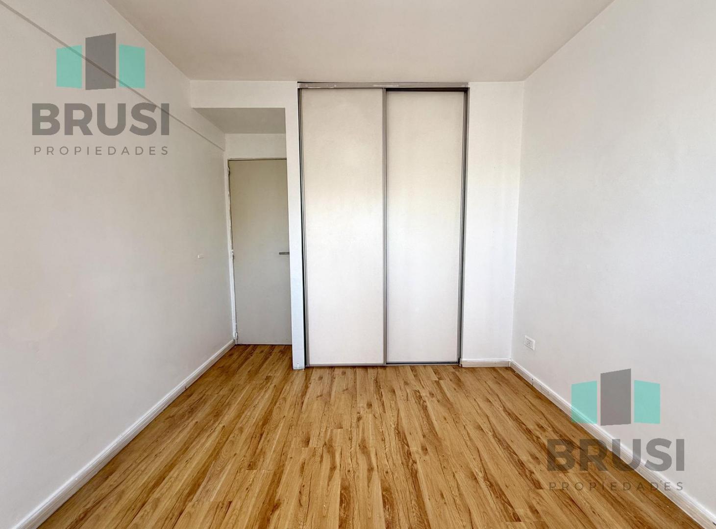 Foto de DEPARTAMENTO EN VENTA EN LOMAS DE ZAMORA - 2 AMBIENTES - SEMIPISO, imagen 5