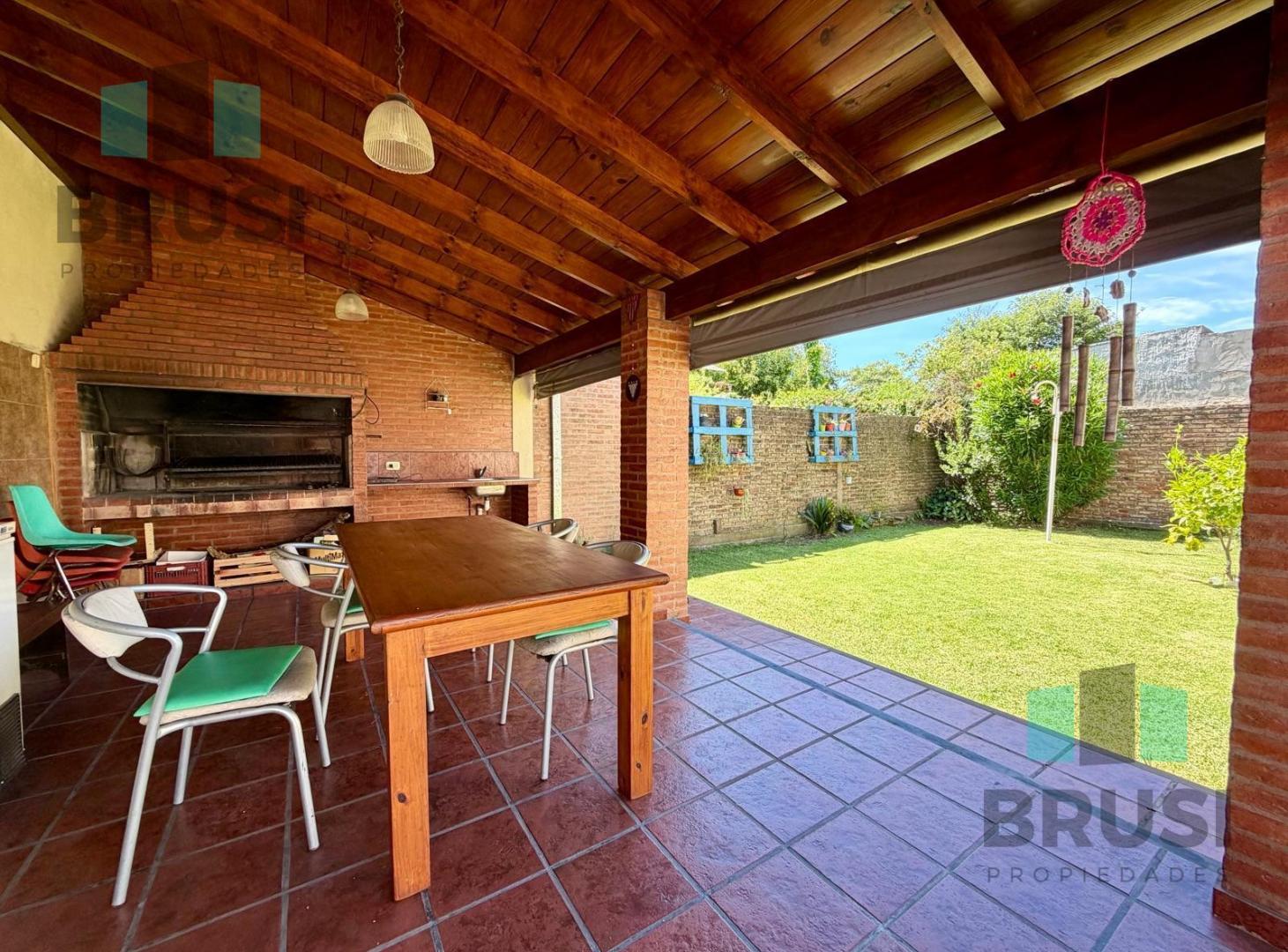 Foto de CASA PH EN TEMPERLEY EN VENTA - 6 AMBIENTES, imagen 1