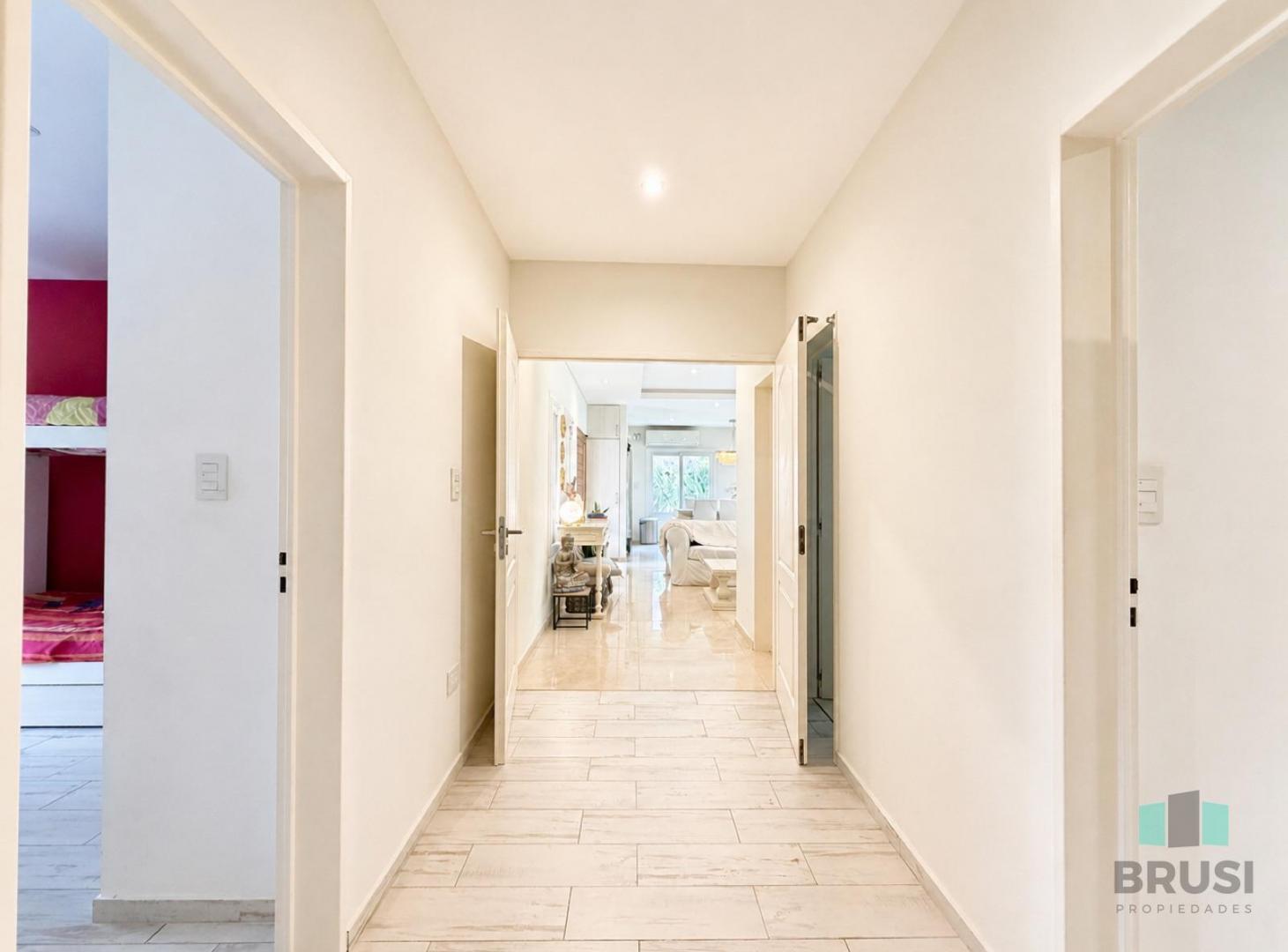 Foto de CASA EN VENTA EN UNA PLANTA EN SANTA INÉS - QUINCHO - PILETA, imagen 3