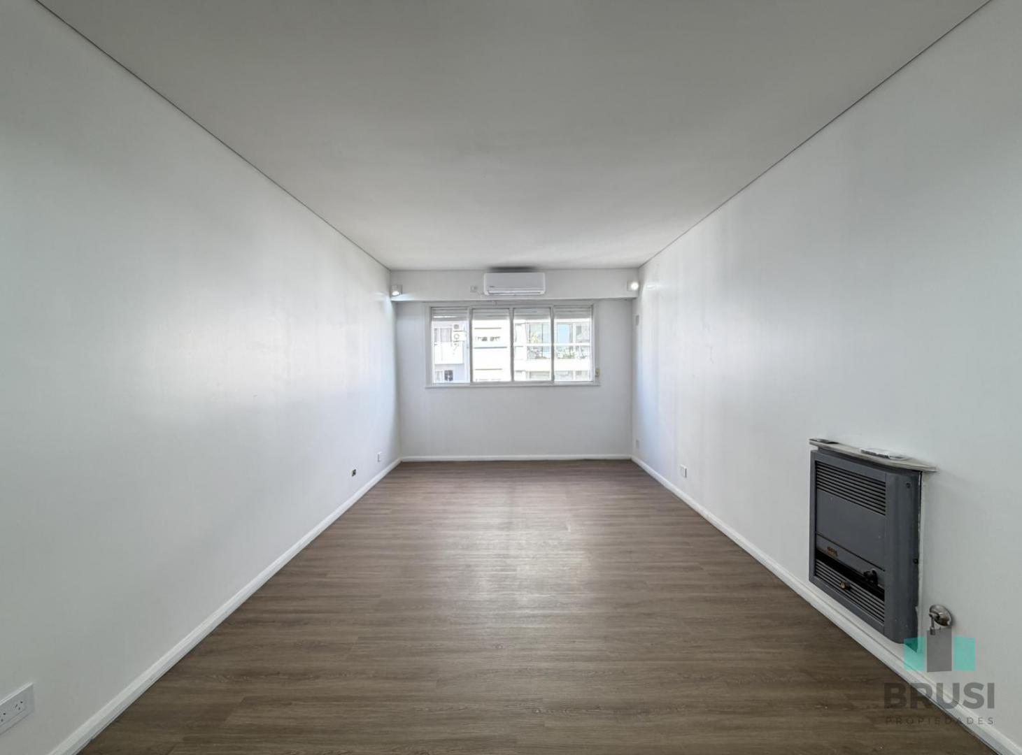Foto de DEPARTAMENTO 4 AMBIENTES CON COCHERA, imagen 5