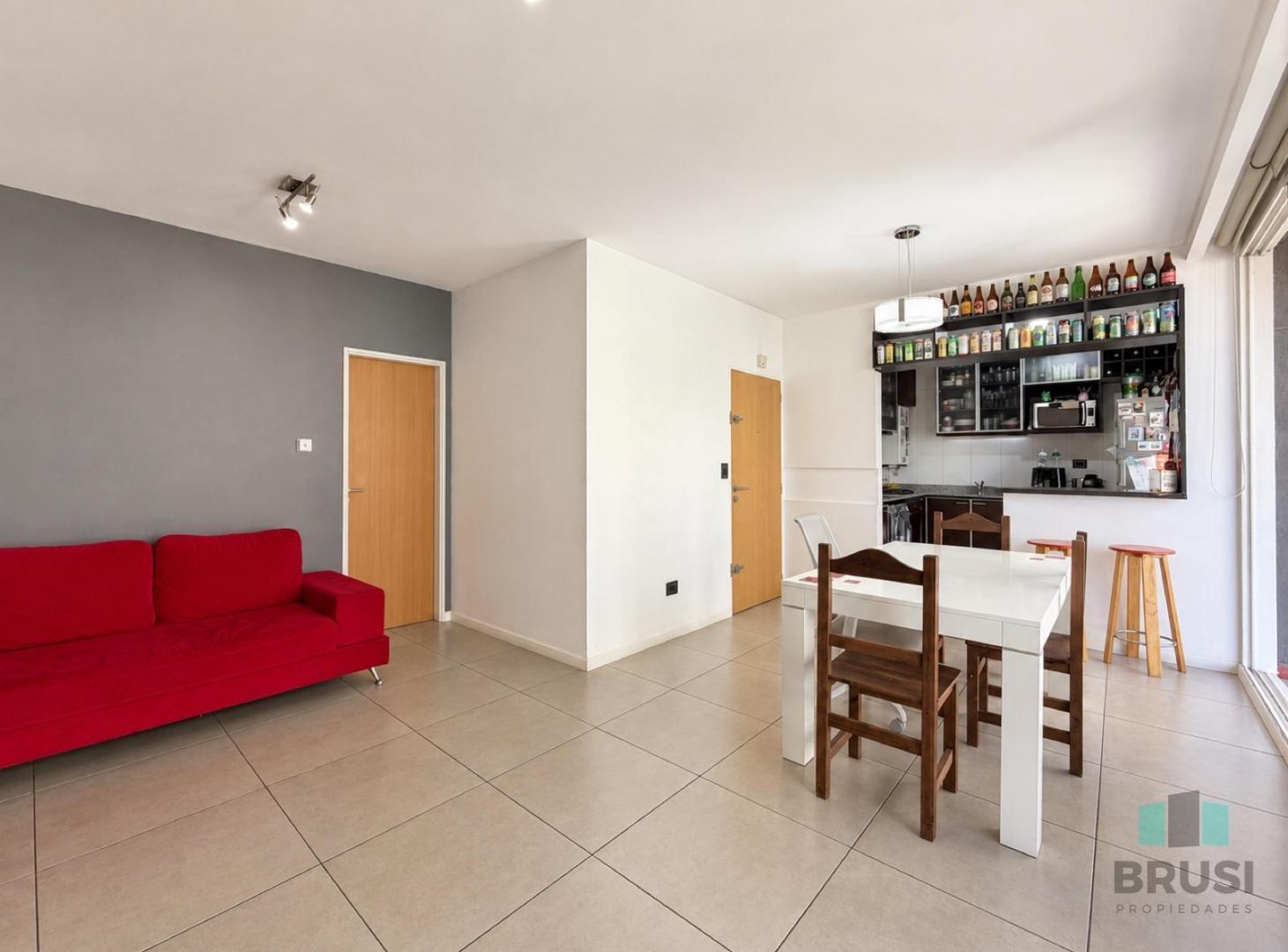 Foto de DEPARTAMENTO EN VENTA EN LOMAS DE ZAMORA - 3 AMBIENTES CON COCHERA Y, imagen 4
