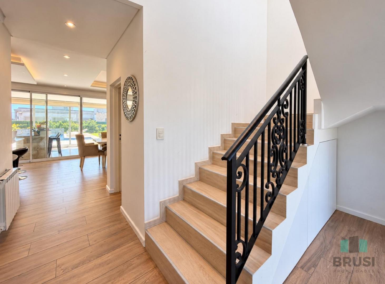 Foto de CASA EN VENTA 5 AMBIENTES EN SAN FELIPE, imagen 4