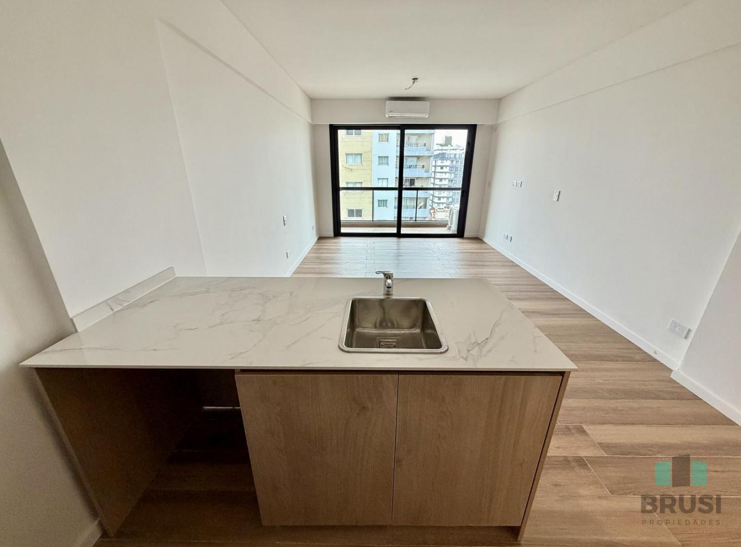 Foto de DEPARTAMENTO EN ALQUILER EN REMEDIOS DE ESCALADA - MONOAMBIENTE, imagen 4