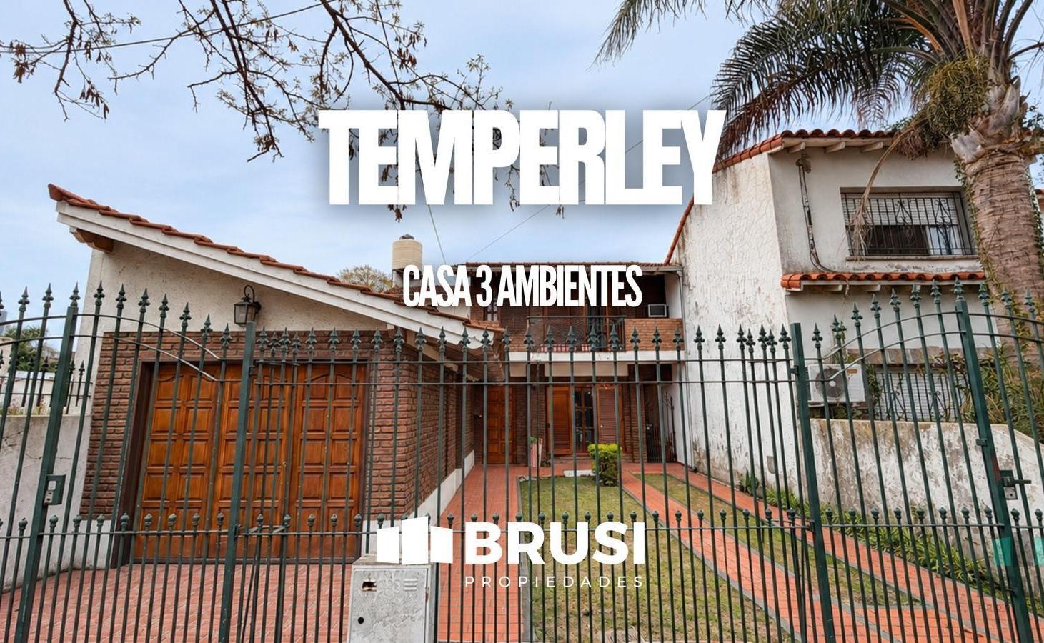 Foto de CASA EN VENTA EN TEMPERLEY - 3 MAIBENTES - CON PARQUE, imagen 2