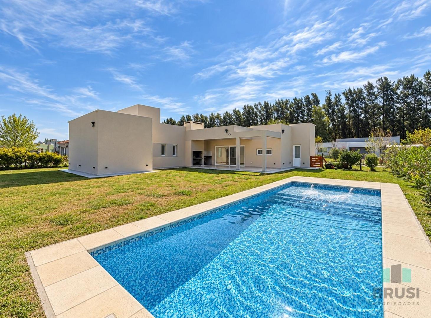 Foto de CASA EN VENTA DE UNA PLANTA EN SANTA INÉS, CON PILETA LOTE INTERNO, imagen 5