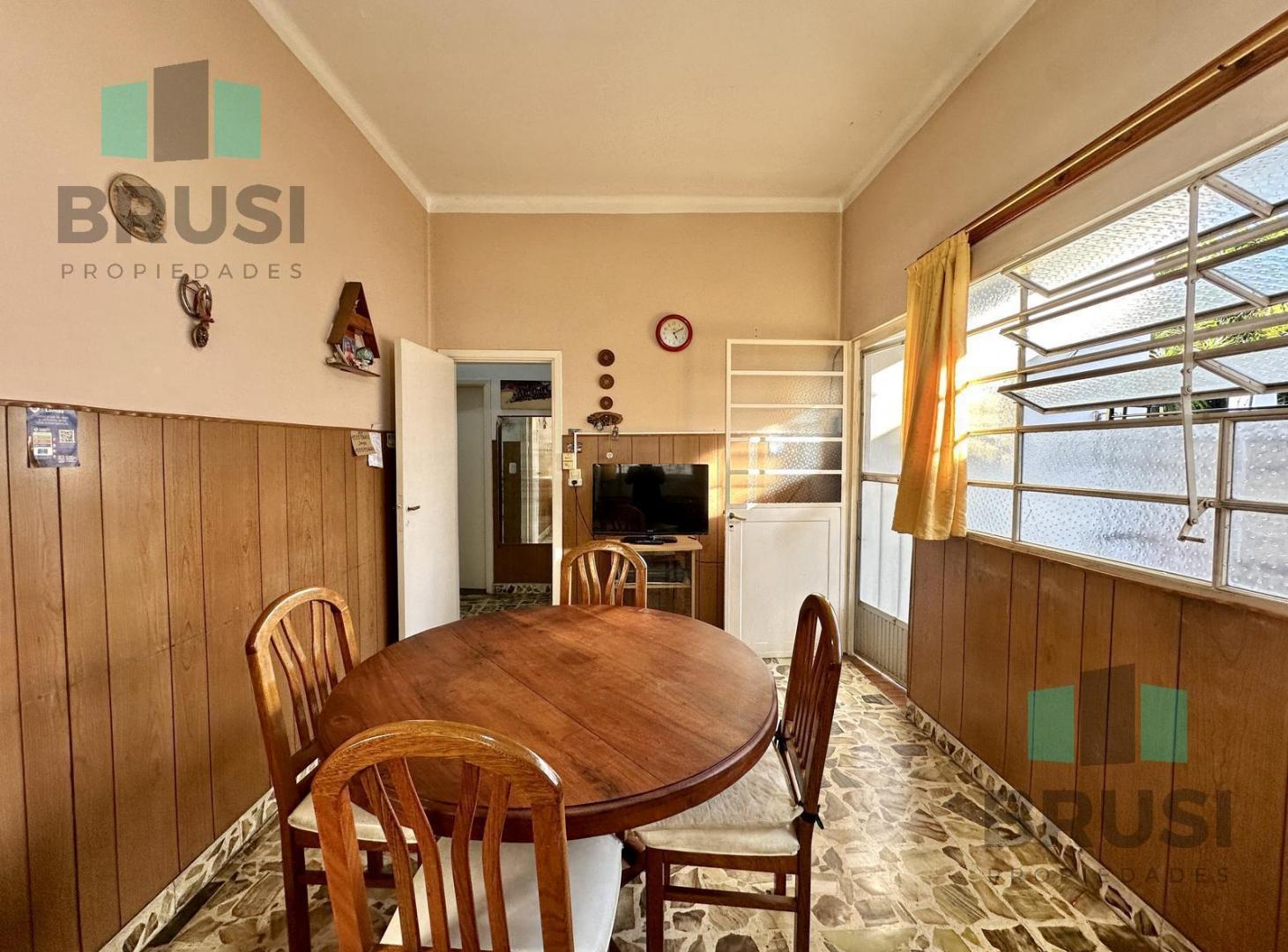 Foto de CASA 3 AMBIENTES CON COCHERA EN VENTA, TEMPERLEY, LOMAS DE ZAMORA, imagen 5