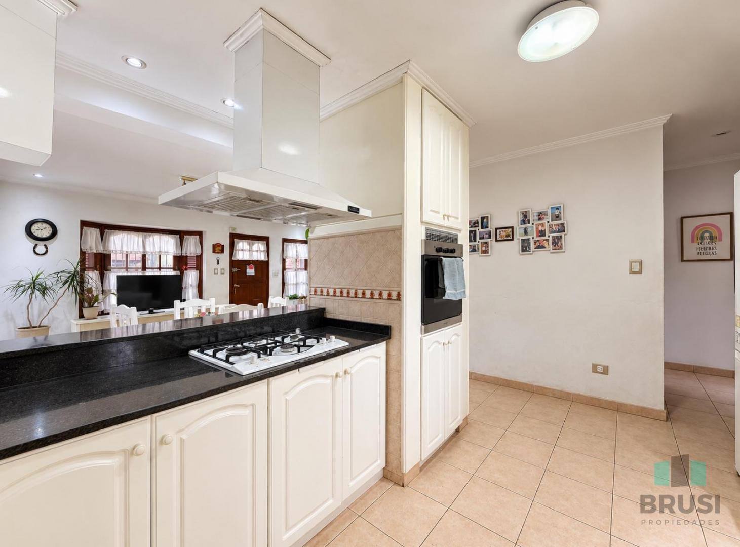 Foto de Casa - Adrogue, imagen 2