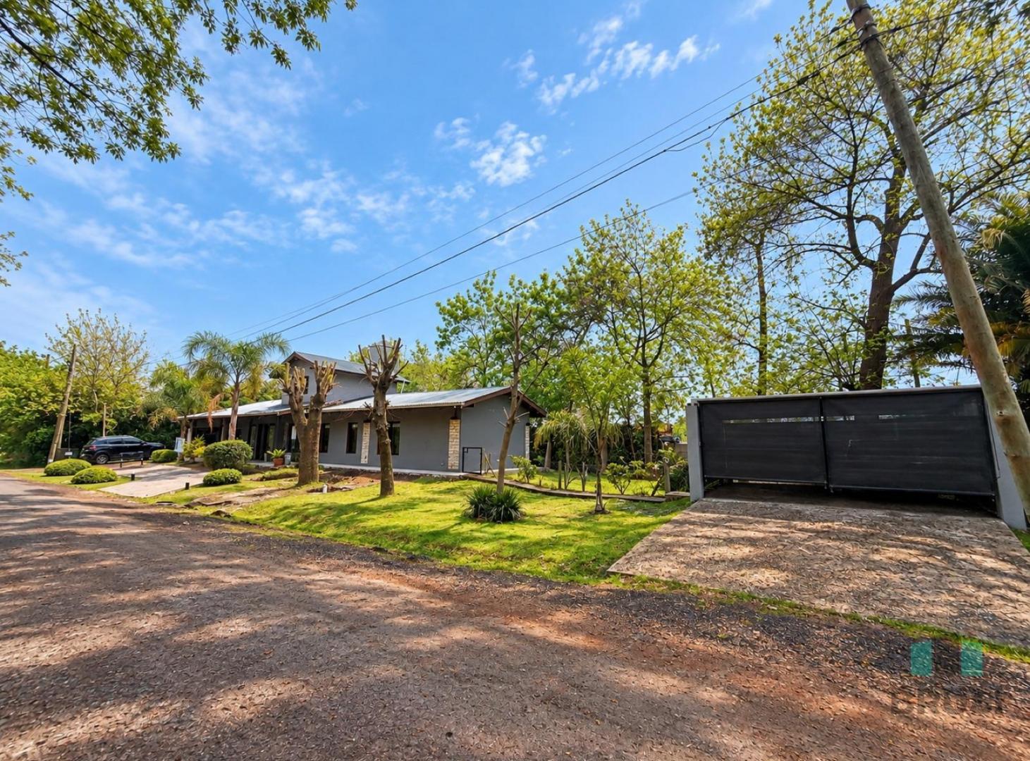 Foto de CASA EN VENTA EN PARQUE LAS NACIONES - 4 AMBIENTES CON PILETA, imagen 4