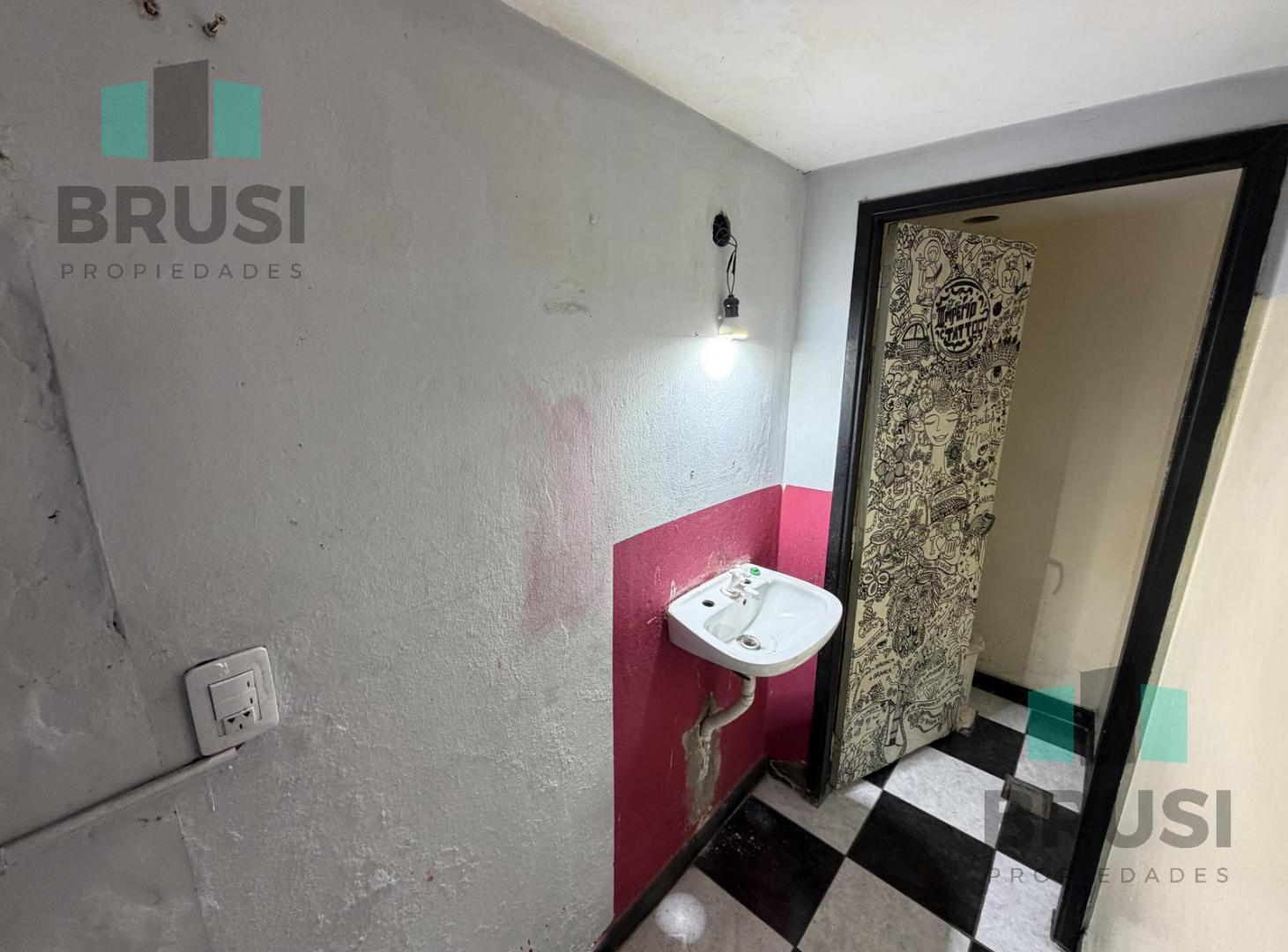 Foto de Local Comercial en Alquiler, imagen 4
