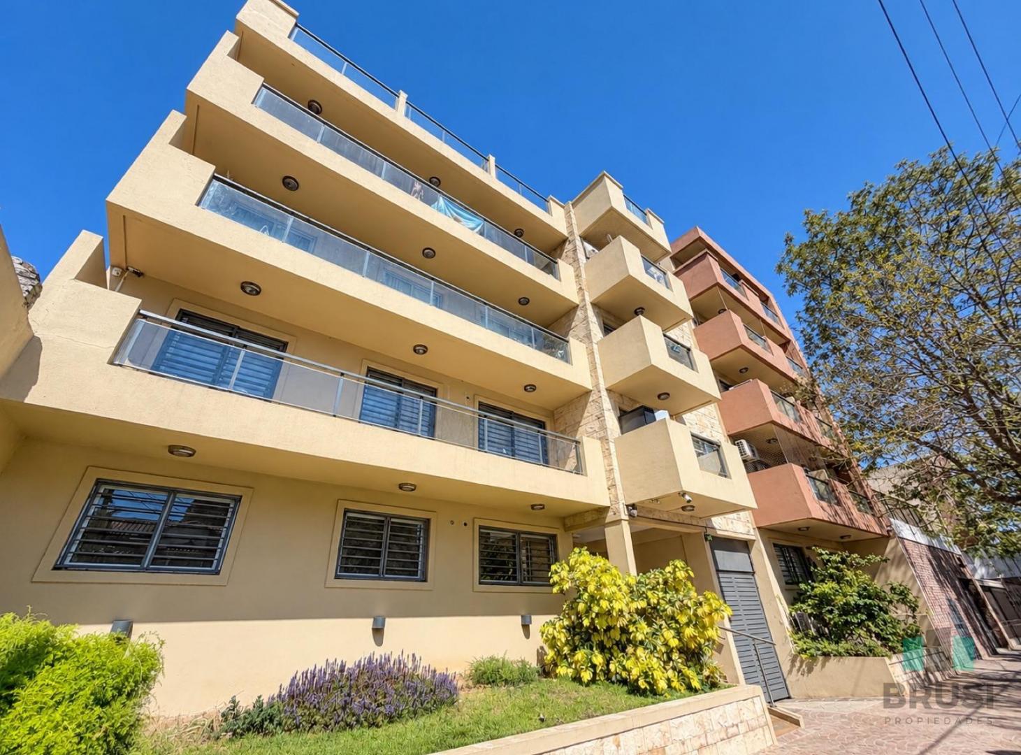 Foto de VENTA DEPARTAMENTO 4 AMBIENTES CON COCHERA Y TERRAZA - LOMAS DE ZAMORA, imagen 1