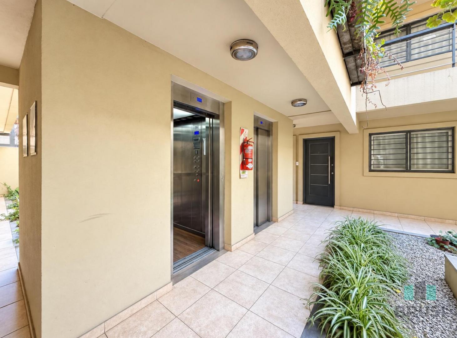 Foto de VENTA DEPARTAMENTO 4 AMBIENTES CON COCHERA Y TERRAZA - LOMAS DE ZAMORA, imagen 5