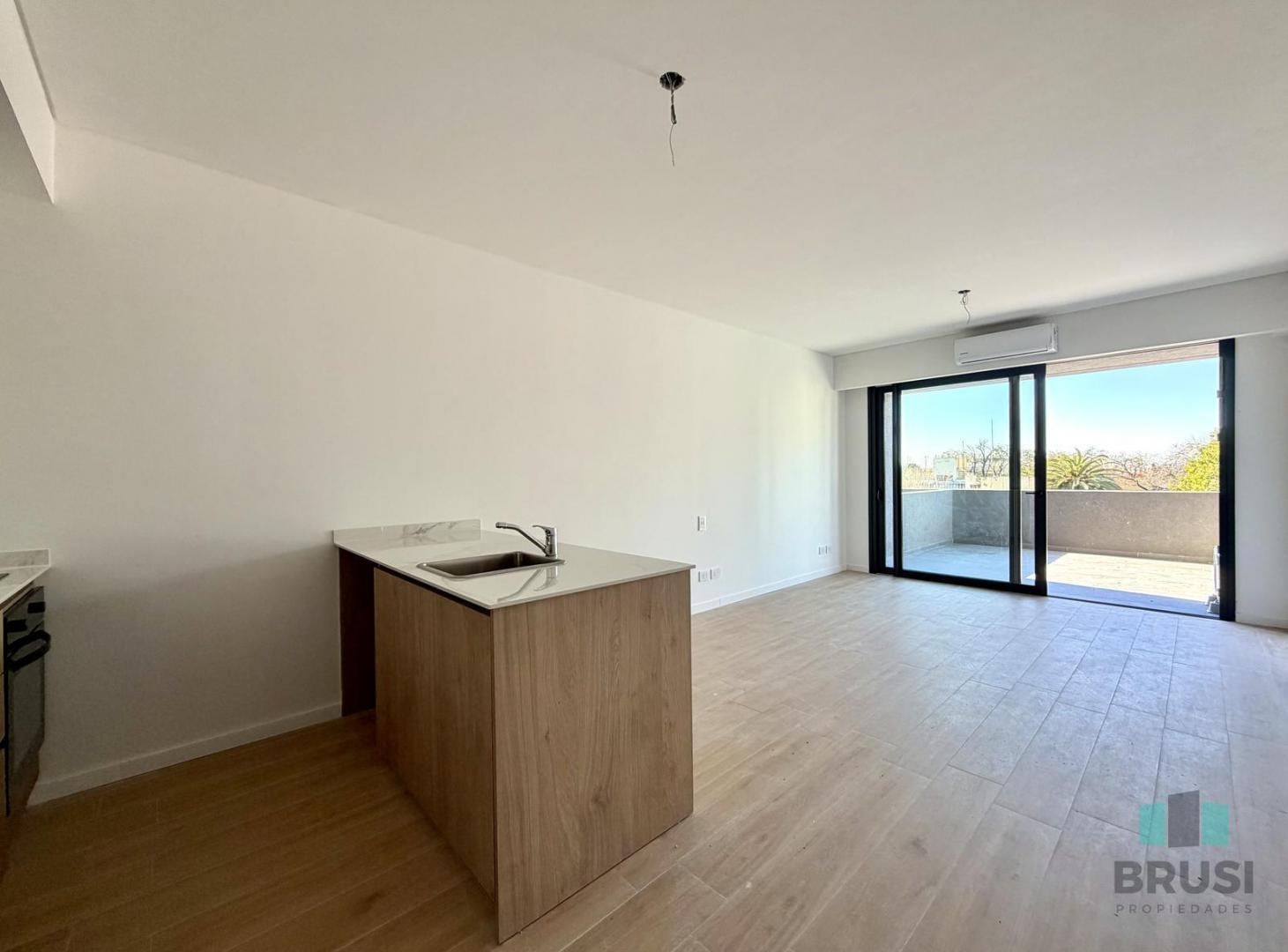Foto de ALQUILER DEPARTAMENTO EN REMEDIOS DE ESCALADA - MONOAMBIENTE, imagen 4