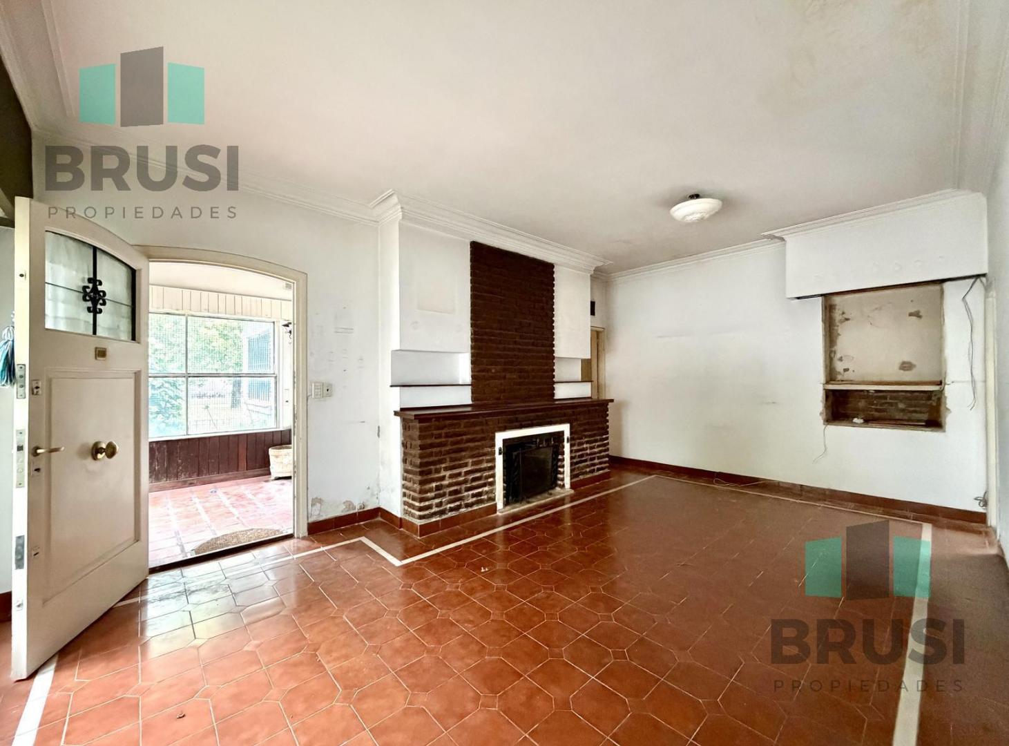 Foto de CASA EN VENTA EN TEMPERLEY - 5 AMBIENTES, imagen 3