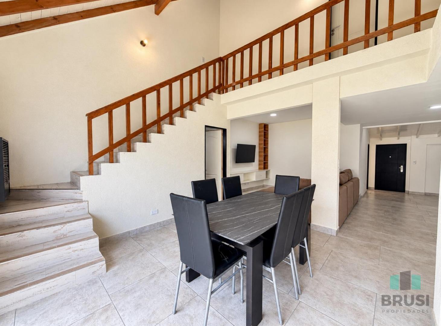 Foto de CASA PH EN VENTA TEMPERLEY 5 AMBIENTES - EN 2 PLANTAS - REMODELADA A, imagen 5