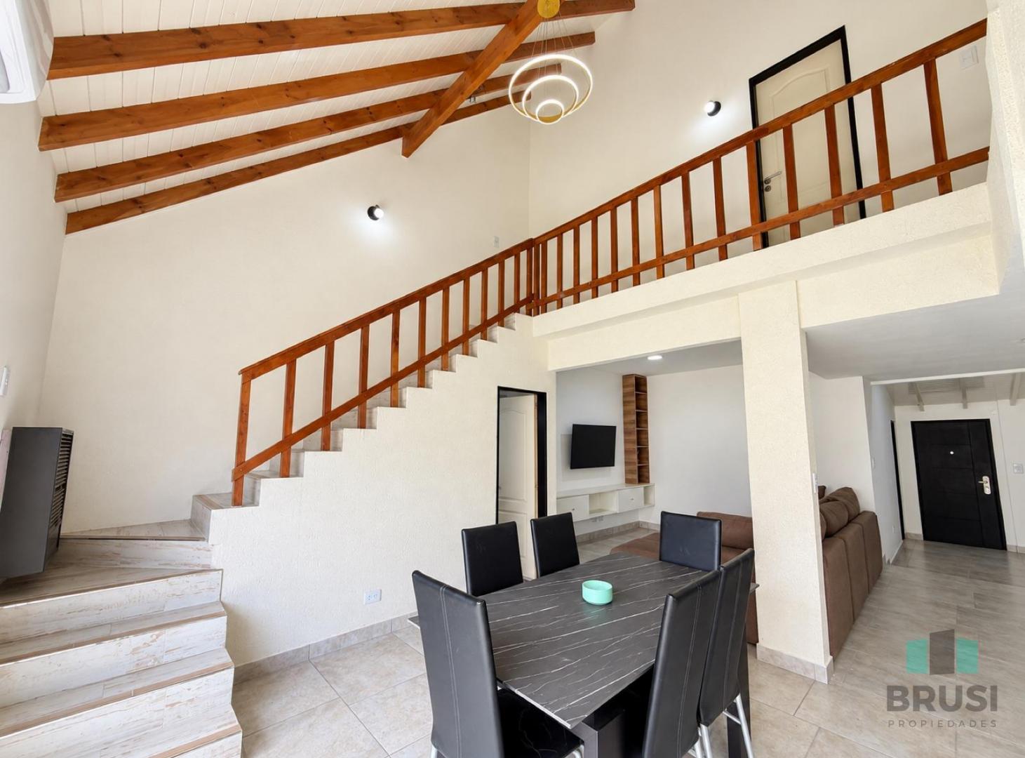 Foto de CASA PH EN VENTA TEMPERLEY 5 AMBIENTES - EN 2 PLANTAS - REMODELADA A, imagen 3