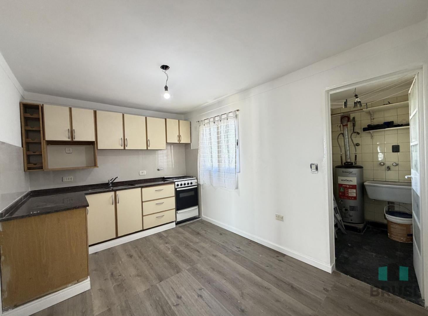 Foto de ALQUILER DE DEPARTAMENTO 2 AMBIENTES – LANÚS, imagen 5