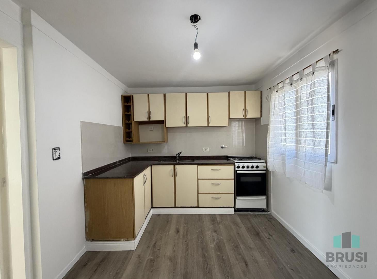 Foto de ALQUILER DE DEPARTAMENTO 2 AMBIENTES – LANÚS, imagen 4