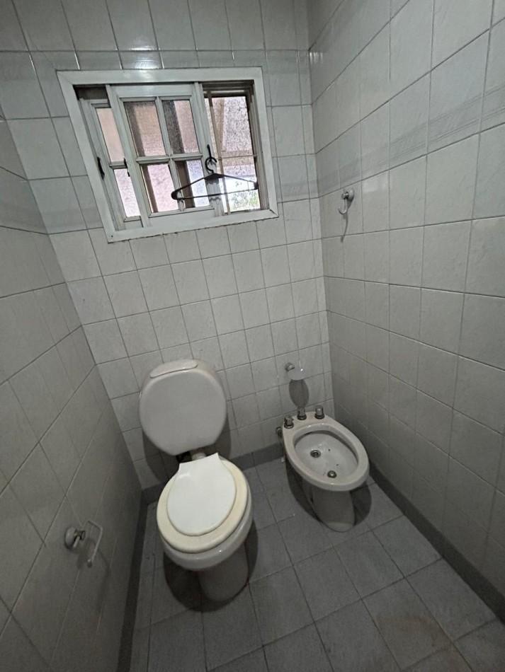 Foto de Av. Boulonge Sur Mer 1535 (Casa con Local), imagen 4