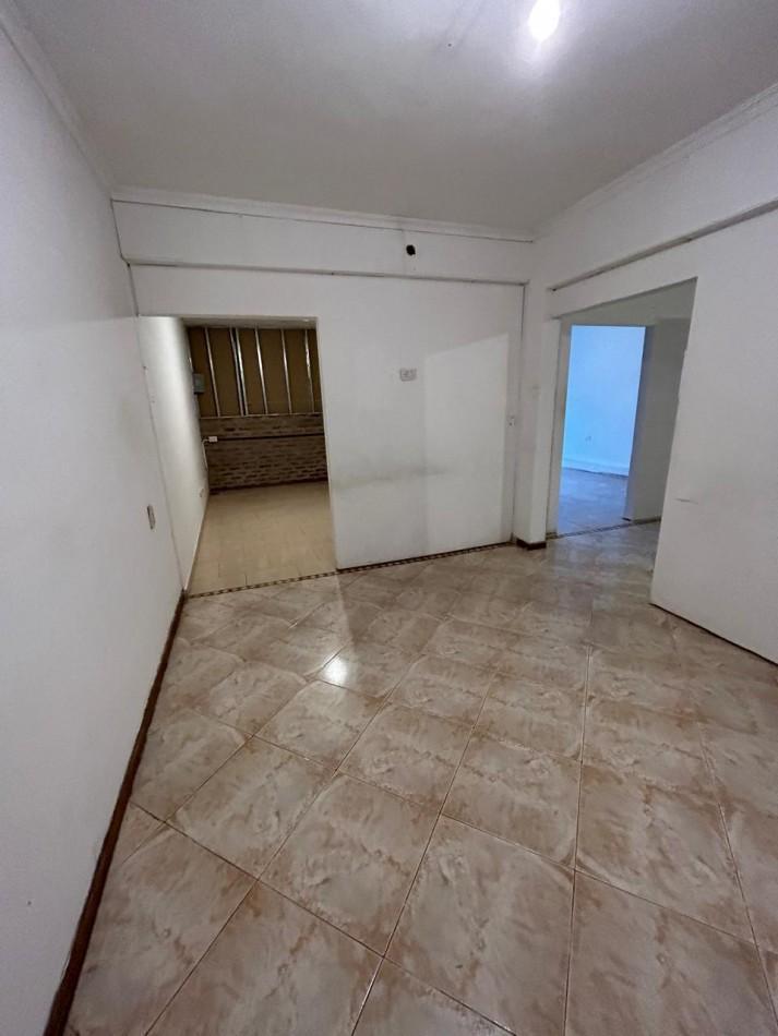 Foto de Av. Boulonge Sur Mer 1535 (Casa con Local), imagen 2
