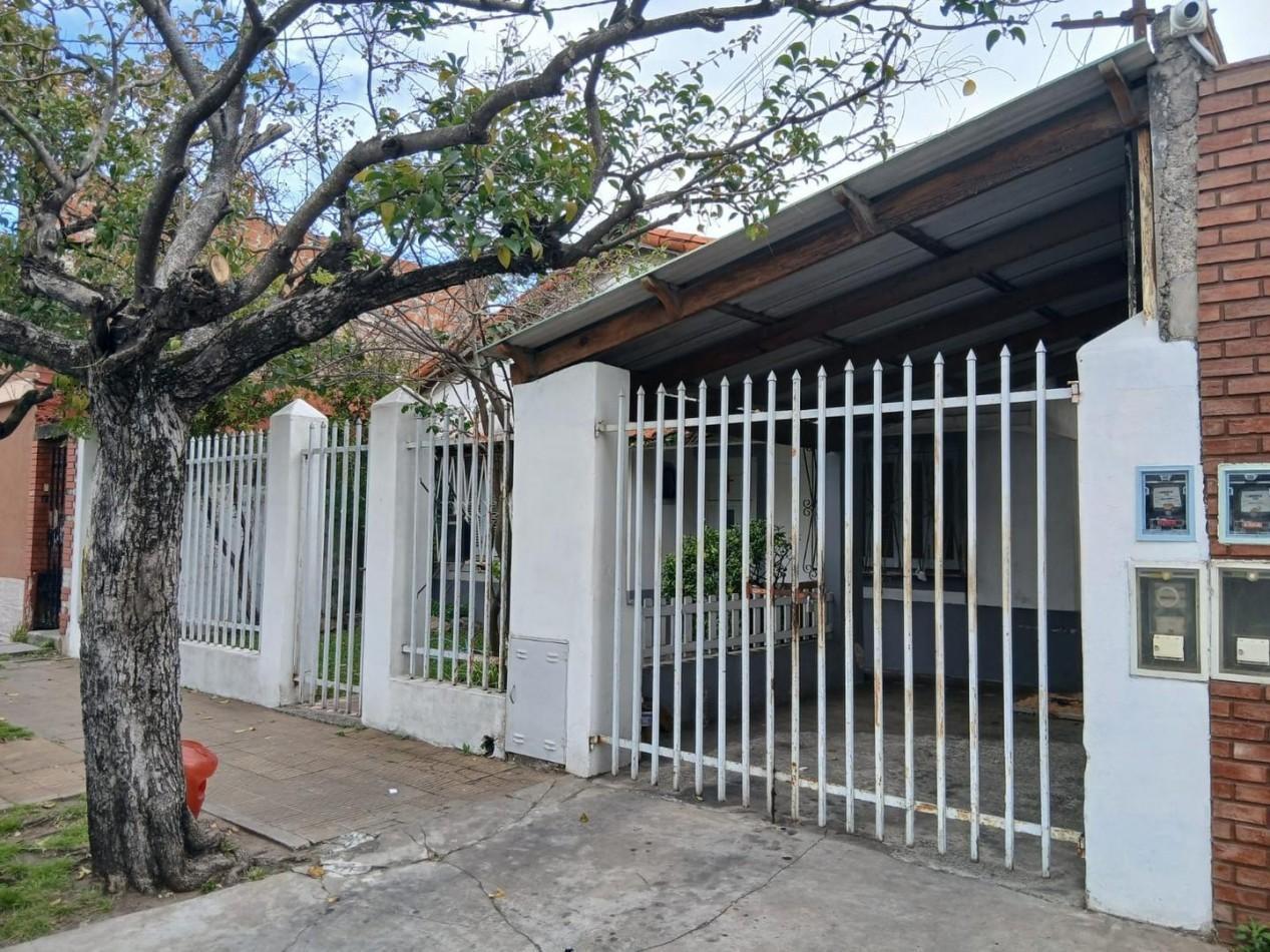 Foto de CASA A RECICLAR SOBRE LOTE DE 10 x 43mts, imagen 1