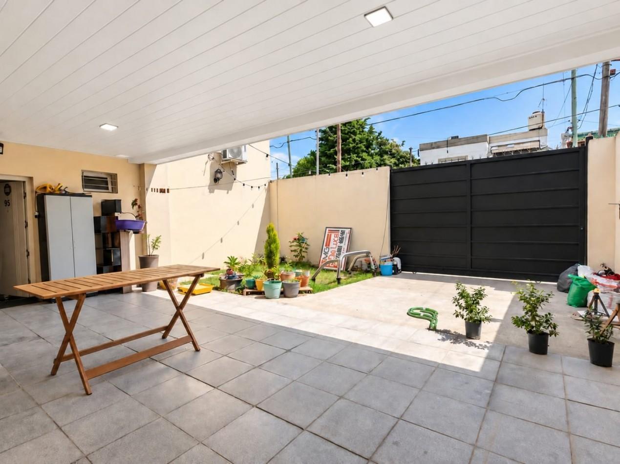Foto de EXCELENTE CASA 5 AMBIENTES CON PLAYROOM Y TERRAZA - Ramos Mejia, imagen 1