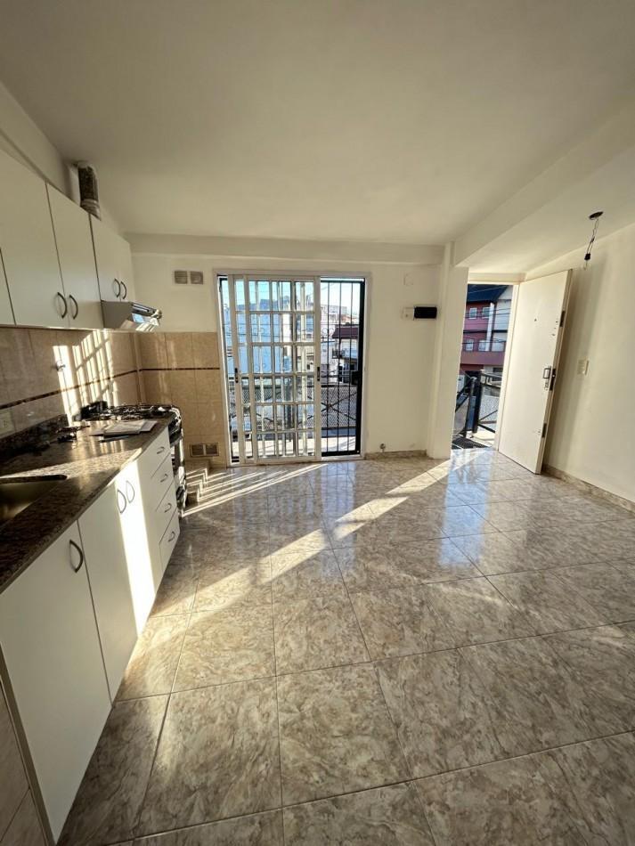 Foto de ALVAREZ 1116 1°2- DEPARTAMENTO 2 AMBIENTES, imagen 2