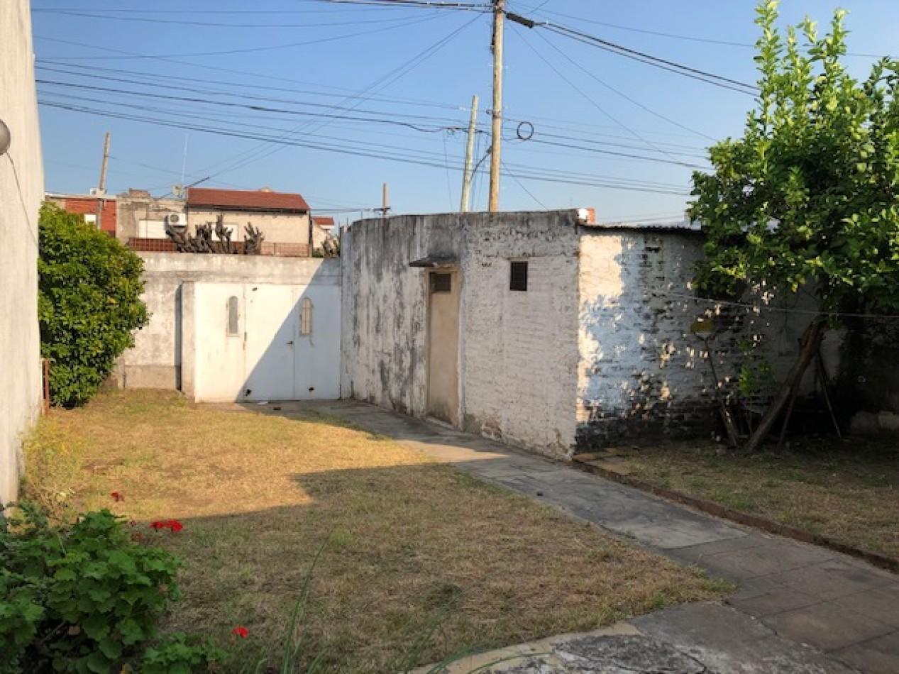 Foto de VELEZ SARSFIELD 1218 - CASA CON LOCAL, imagen 3