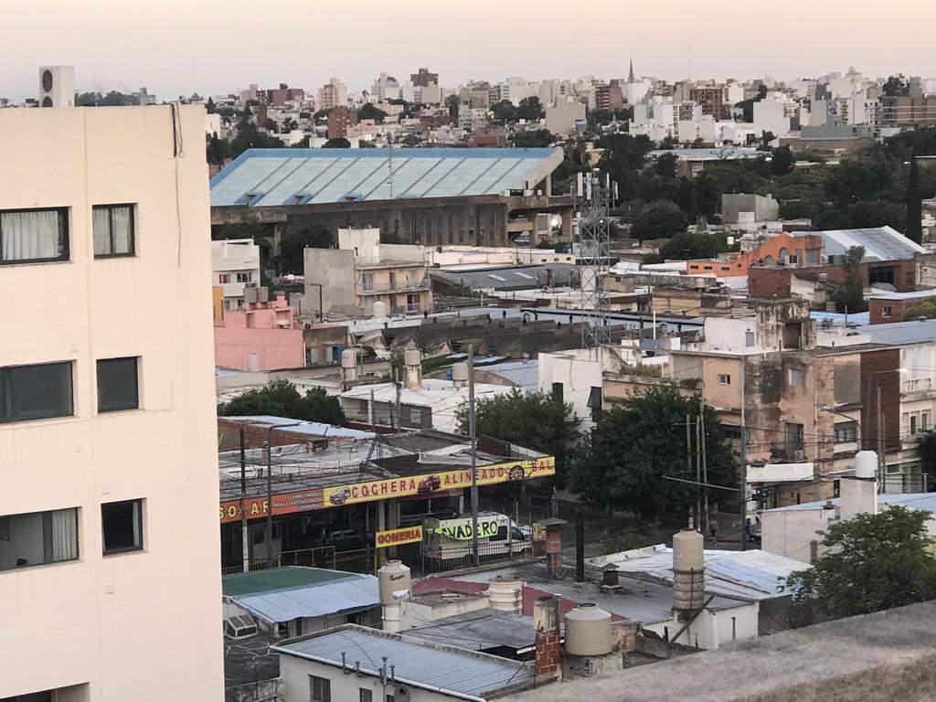 Bº Alberdi - Se Vende Antigua Fábrica de Pastas - Oportunidad - Terreno Para Edificar - Estructura D 4
