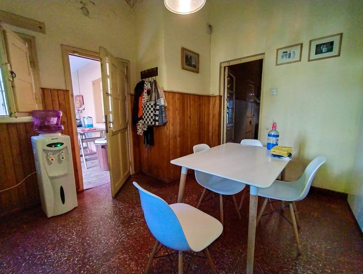 Alta Cordoba - Casa de 293 m² de 2 Dorm., Garaje y Amplio Patio 4