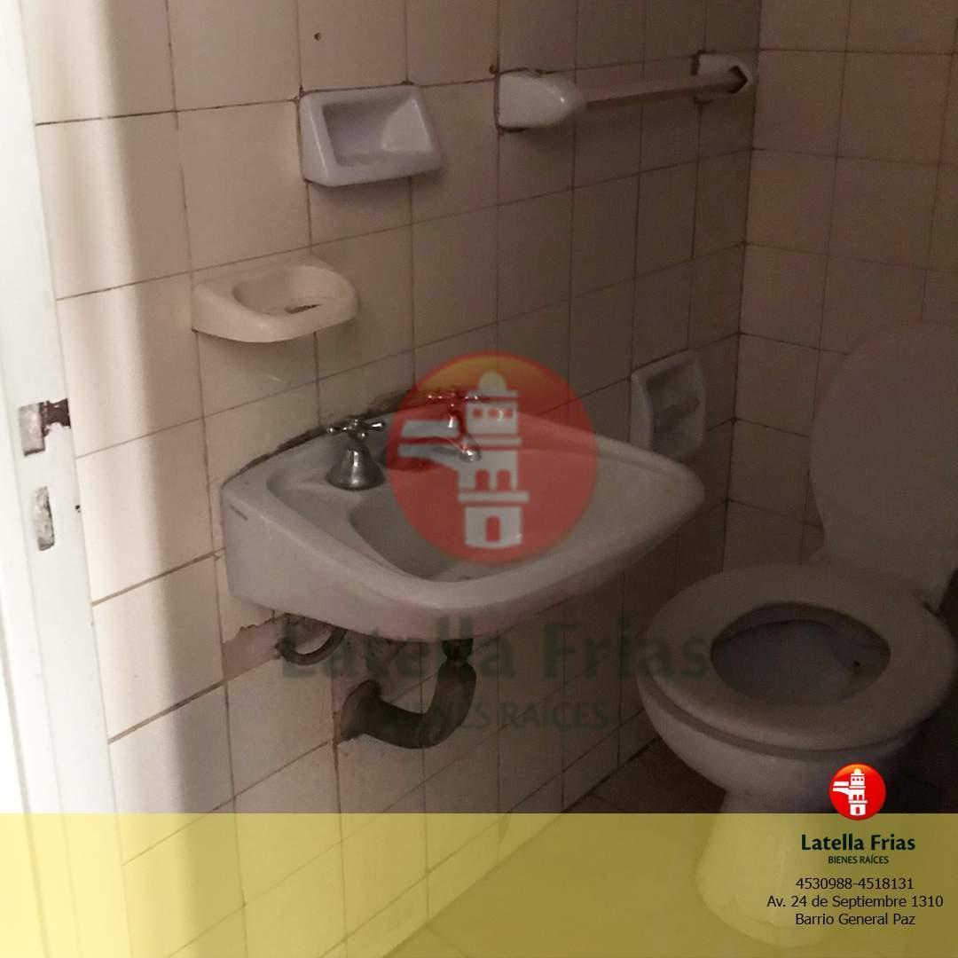 Centro - 3 Dorm. - Av Olmos 238 - Luminoso con Balcon 3