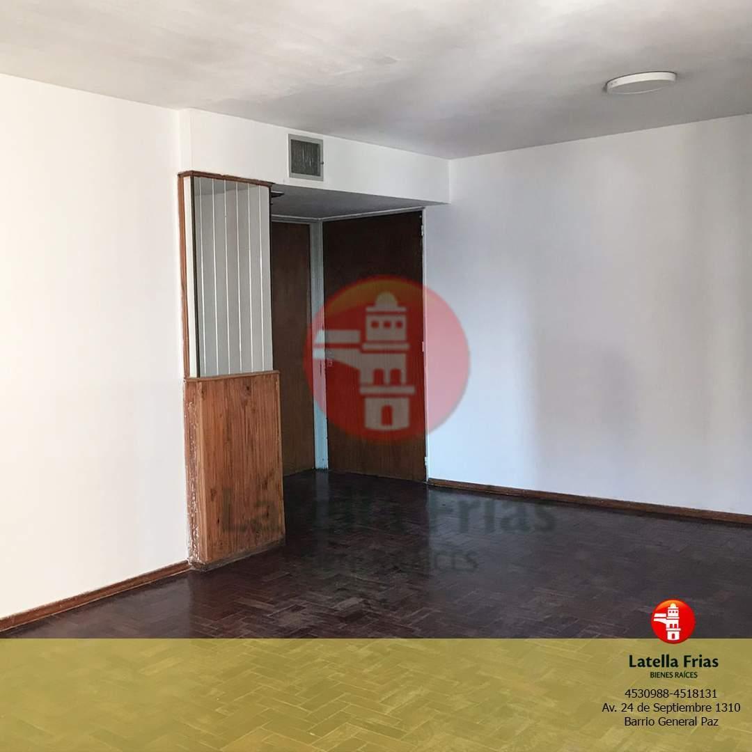 Centro - 3 Dorm. - Av Olmos 238 - Luminoso con Balcon 2