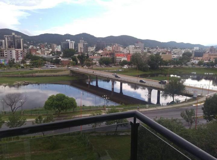 VILLA CARLOS PAZ - VENETO III - DEPTO 1 DORM - CATEGORÍA - VISTAS AL LAGO - Ag. 5