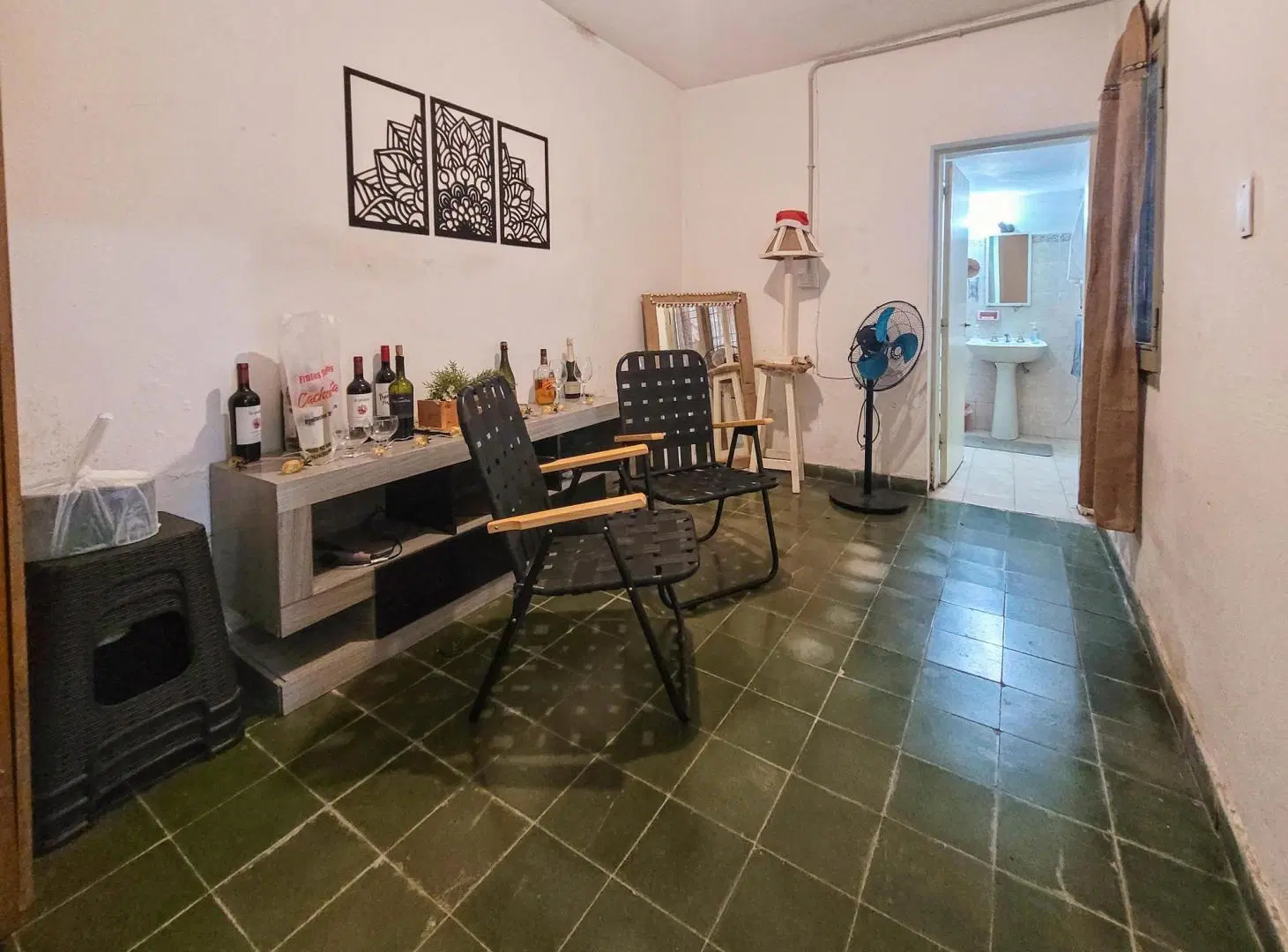 Casa 2 dormitorios 125m terreno en Arguello Norte 3