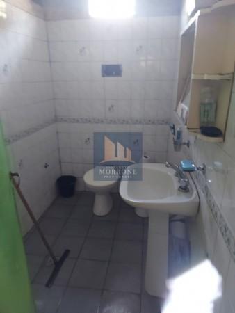 CASA EN VENTA A RECICLAR APTA CREDITO 3 DORMITORIOS, GOWLAN 180 -BANFIELD-