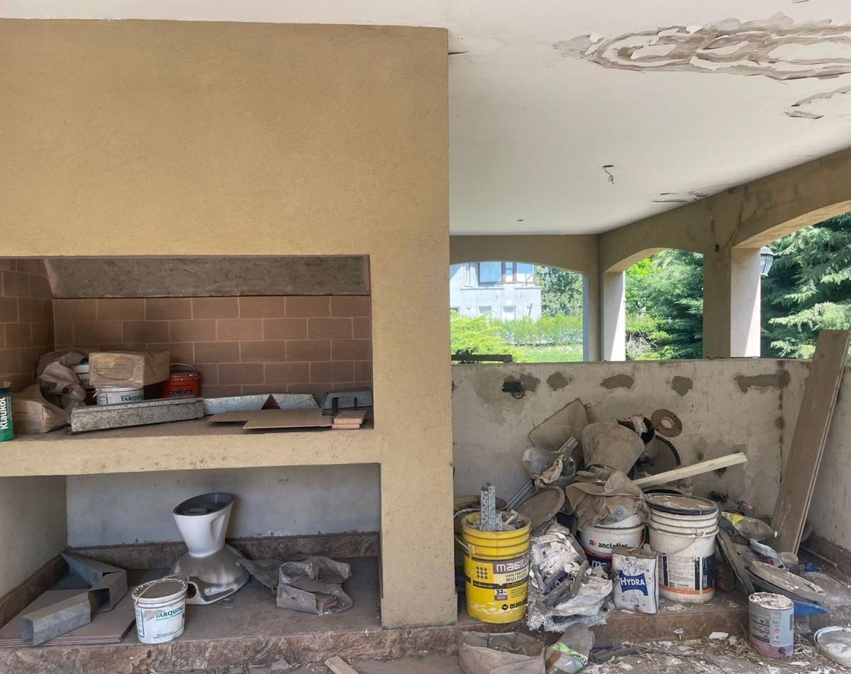 Foto de VENTA HERMOSA CASA MODERNA A TERMINAR CON 3 DORMITORIOS, BARRIO EL, imagen 4