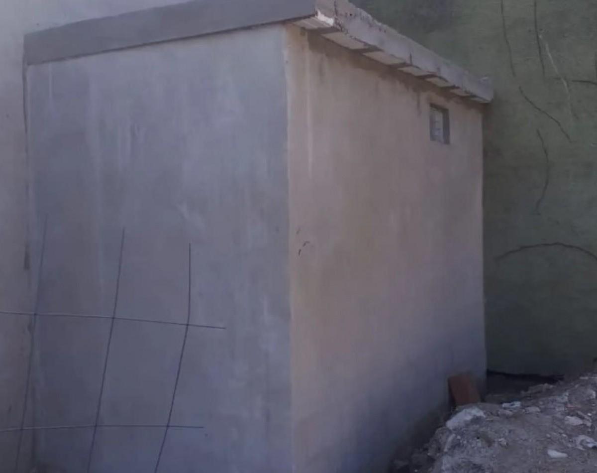 VENTA GALPON RECICLADO A NUEVO CON OFICINAS, AV EVA PERON 500 -TEMPERLEY-