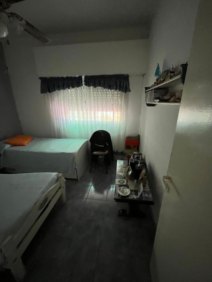 -NUEVO PRECIO- VENTA HERMOSA CASA APTA CREDITO, ESTADO IMPECABLE, GRAN LOTE, 3 DORMITORIOS, ALLEMAND