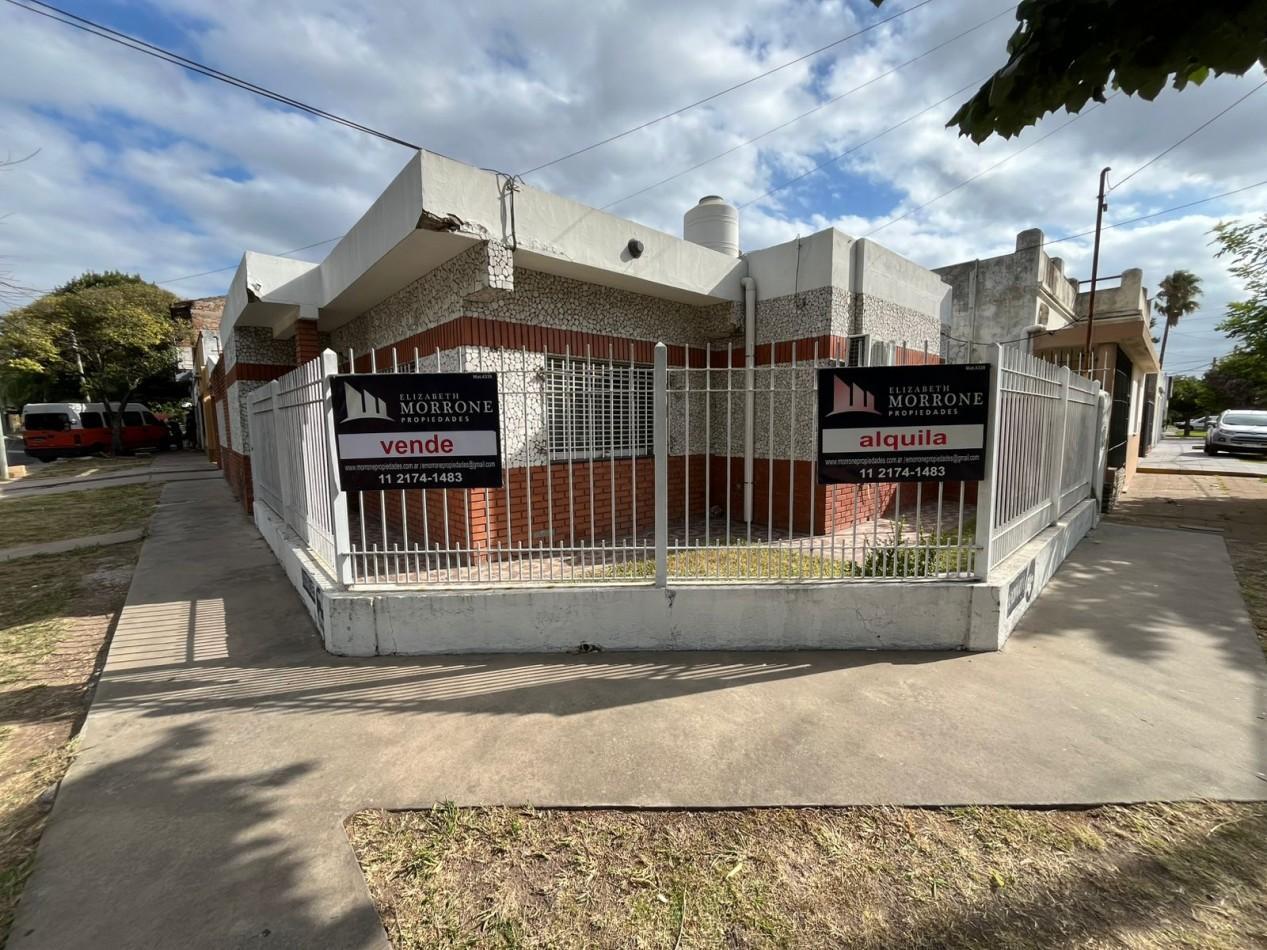 VENTA CASA APTA CREDITO 3 AMBIENTES EN ESQUINA, EXCELENTE UBICACION, JOAQUIN V GONZALEZ 700 -TEMPERL
