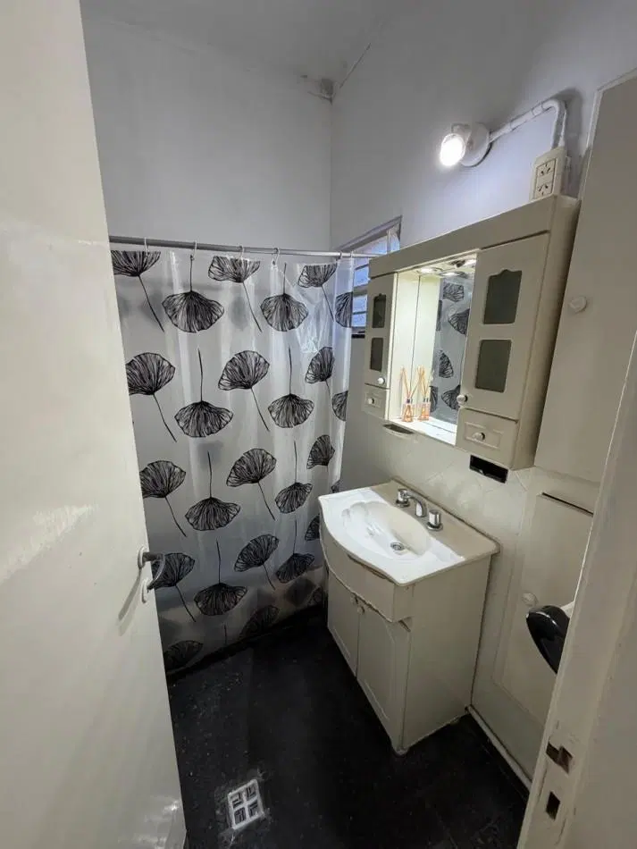 ALQUILER DEPARTAMENTO 2 AMBIENTES, A UNA CUADRA DE AV EVA PERON AL 2100, MAHATMA GANDHI 1203 -TEMPER 1