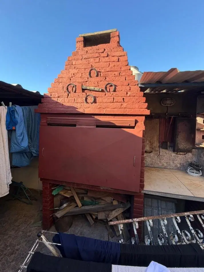VENTA PH EN PLANTA ALTA 3 DORMITORIOS, TERRAZA CON PARRILLA Y GALERIA SEMICUBIERTA, A 3 CUADRAS DE A 5