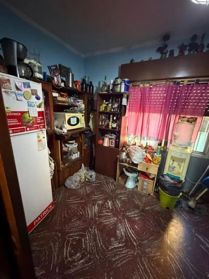 VENTA PH EN PLANTA ALTA 3 DORMITORIOS, TERRAZA CON PARRILLA Y GALERIA SEMICUBIERTA, A 3 CUADRAS DE A 8