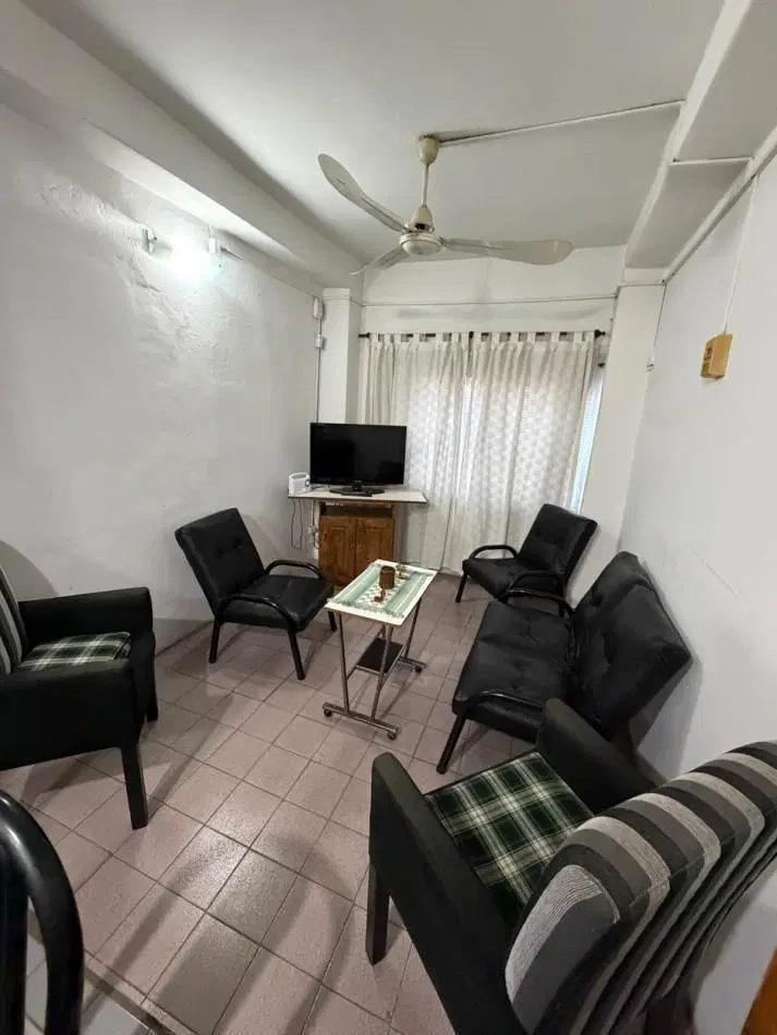 ALQUILER PH DOS AMBIENTES MAS HABITACION AUXILIAR AMOBLADO ZEBALLOS 895 TEMPERLEY 3